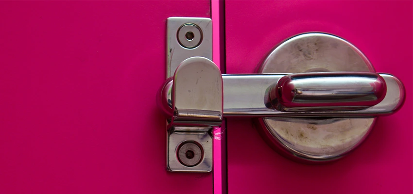 Childproof Gate Lock in San Francisco, California