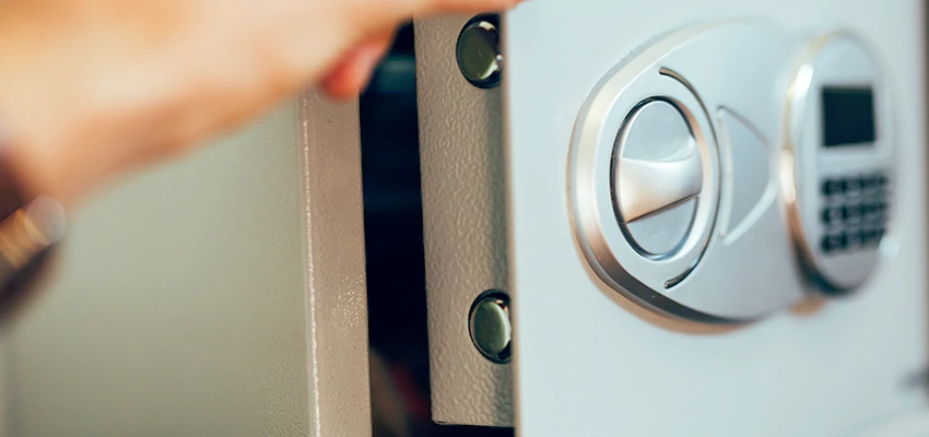 Fingerprint Safe Openers in San Francisco, CA